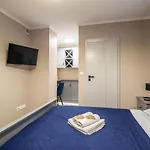 Nicolaus Apartment