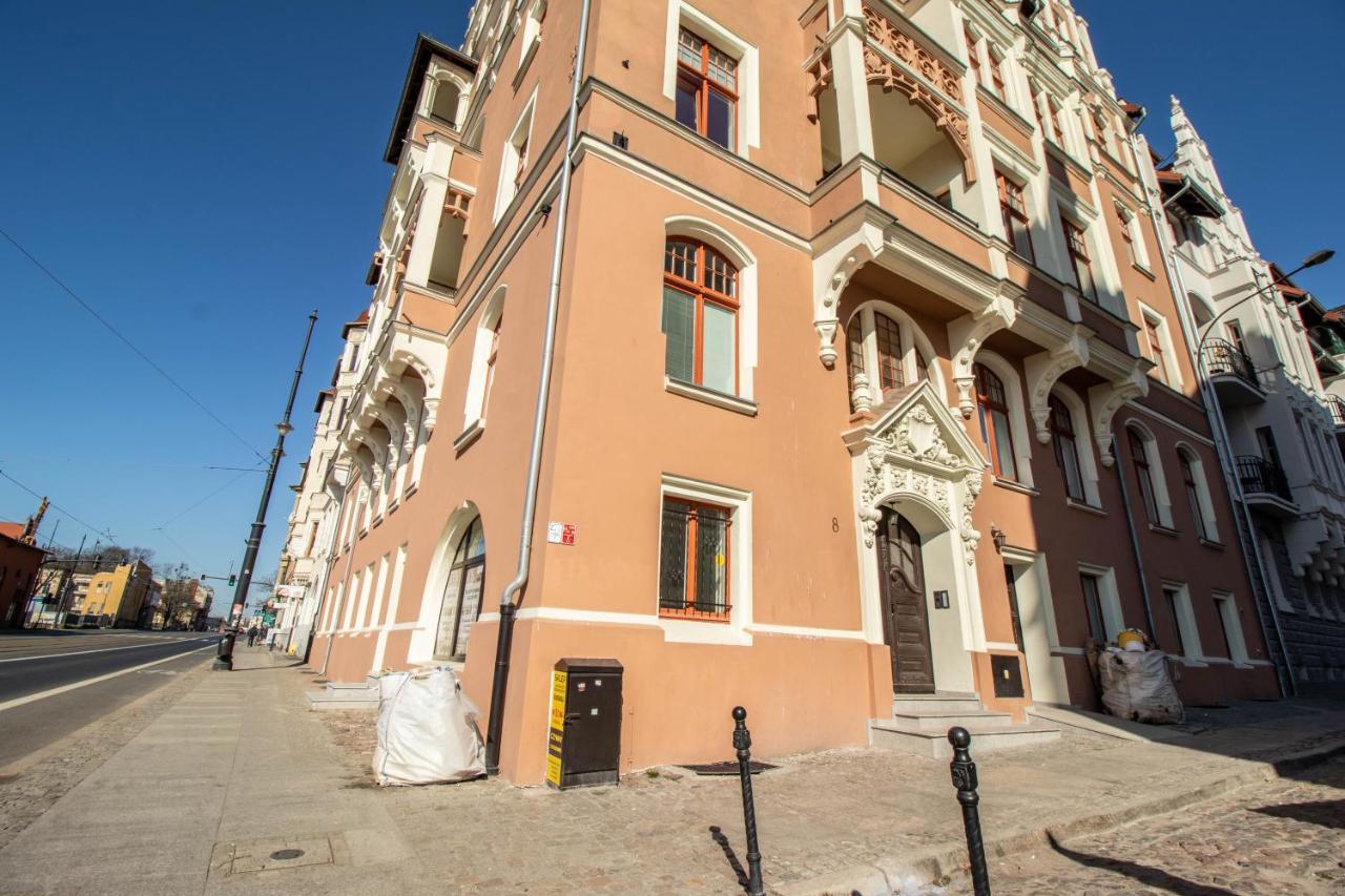Nicolaus Apartment *